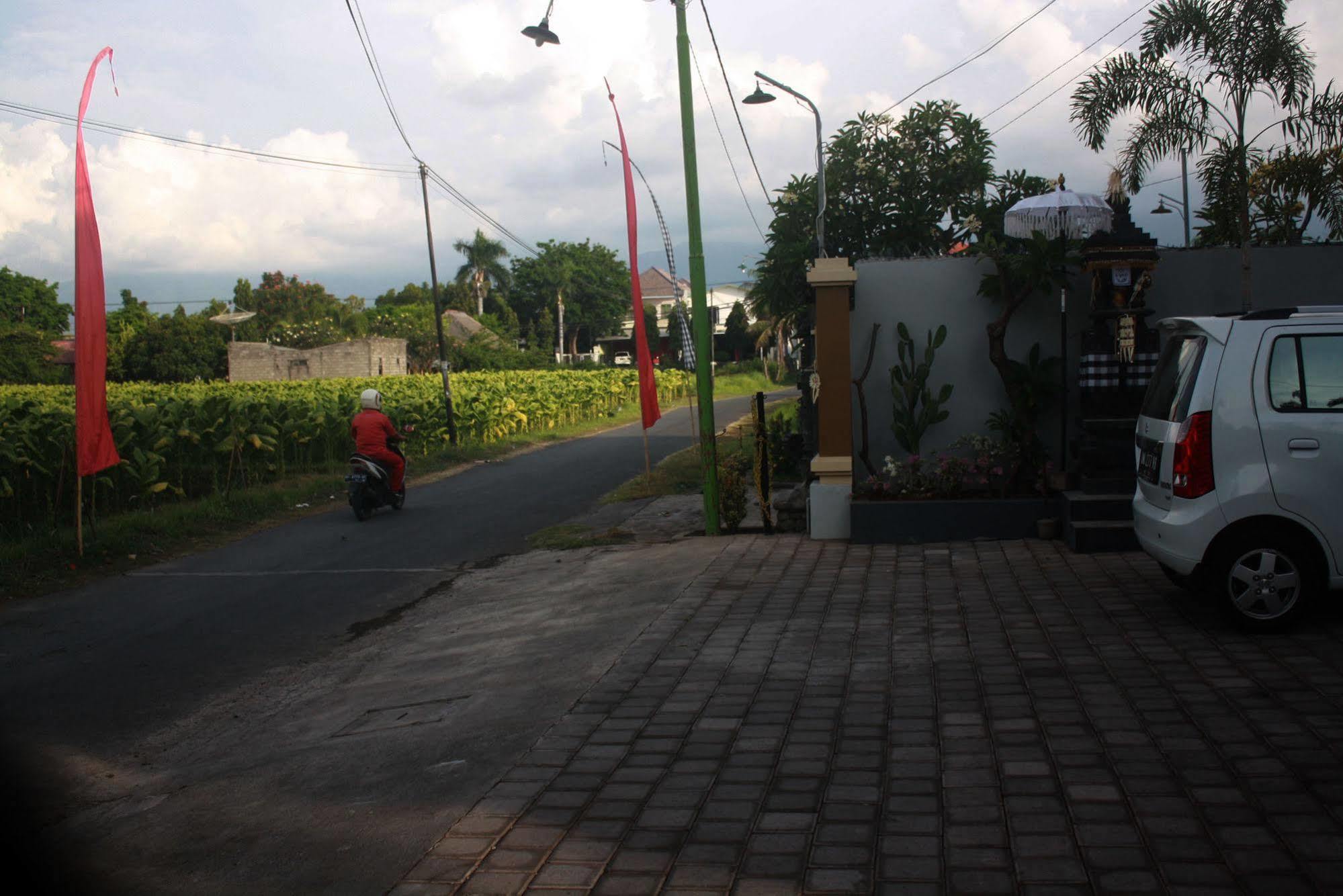 Hotel Mandari Pabean Buleleng Exteriér fotografie